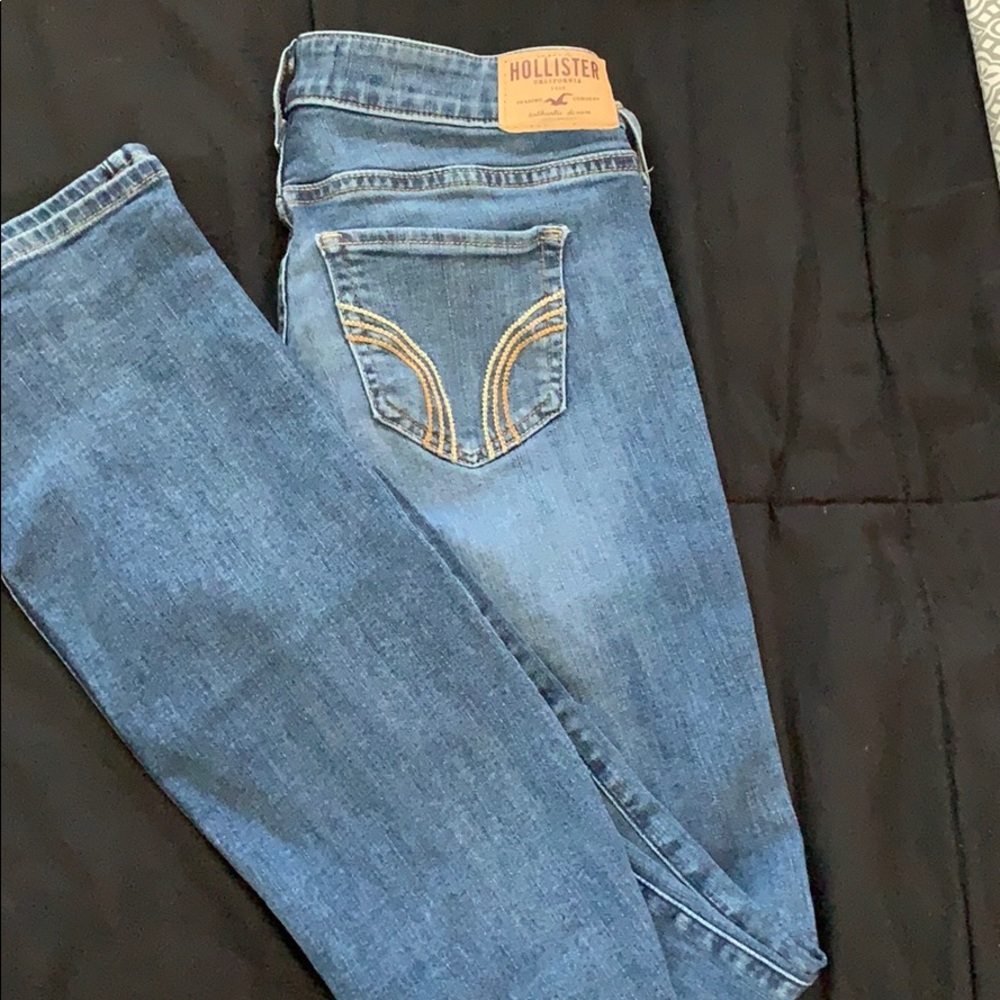 Hollister jeans